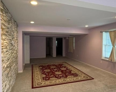 10169 Palmer Drive - Photo Thumbnail 6