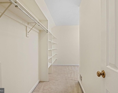 11919 Latigo Lane - Photo Thumbnail 20