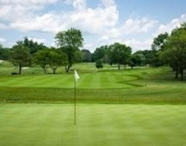 304 Old Courthouse Road Ne - Photo Thumbnail 4