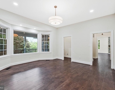 10034 Scenic View Terrace - Photo Thumbnail 14