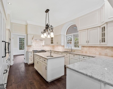 10034 Scenic View Terrace - Photo Thumbnail 11