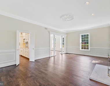 10034 Scenic View Terrace - Photo Thumbnail 8