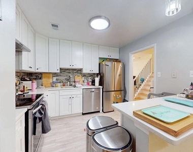 6077 Hollow Knoll Court - Photo Thumbnail 8
