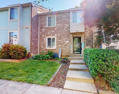 6077 Hollow Knoll Court - Photo Thumbnail 1