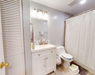 6077 Hollow Knoll Court - Photo Thumbnail 12