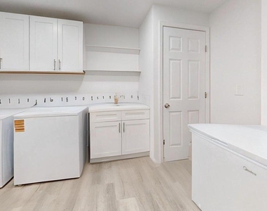 6077 Hollow Knoll Court - Photo Thumbnail 25