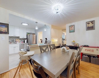 6077 Hollow Knoll Court - Photo Thumbnail 5