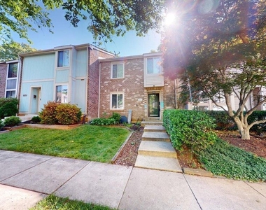 6077 Hollow Knoll Court - Photo Thumbnail 2