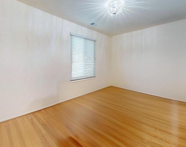 6077 Hollow Knoll Court - Photo Thumbnail 23