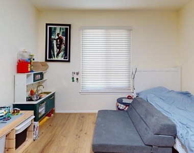 6077 Hollow Knoll Court - Photo Thumbnail 15