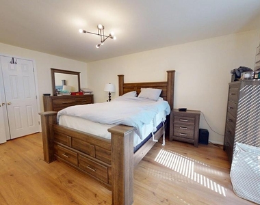 6077 Hollow Knoll Court - Photo Thumbnail 11