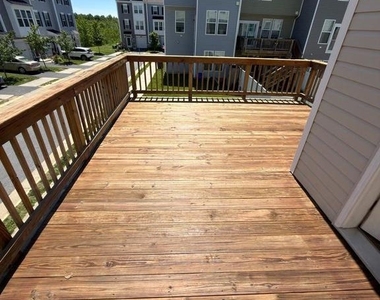 180 Schramm - Photo Thumbnail 9