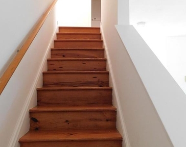 230 Waterford Lane - Photo Thumbnail 7