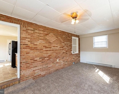 120 Meadowlark Lane - Photo Thumbnail 14