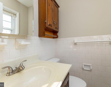 120 Meadowlark Lane - Photo Thumbnail 11