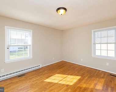 120 Meadowlark Lane - Photo Thumbnail 25