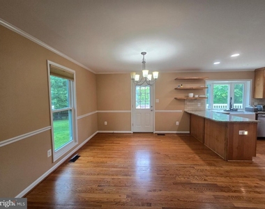 5712 John Barton Payne Road - Photo Thumbnail 5