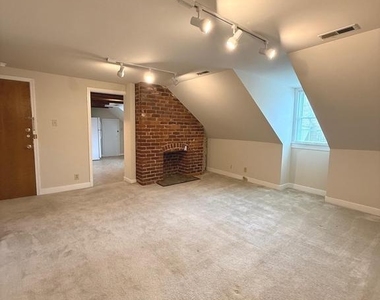 319 William Street - Photo Thumbnail 1