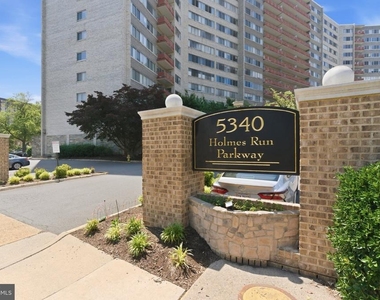 5340 Holmes Run Parkway - Photo Thumbnail 2