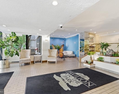 5340 Holmes Run Parkway - Photo Thumbnail 19