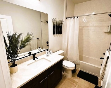 4989 Eisenhower Avenue - Photo Thumbnail 26