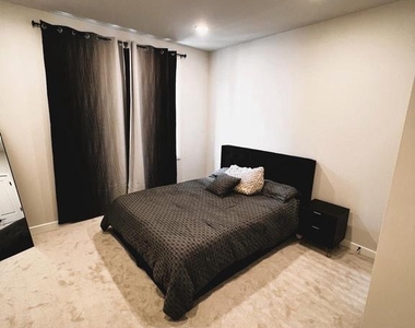 4989 Eisenhower Avenue - Photo Thumbnail 27