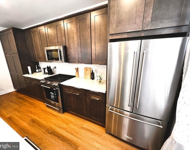 4989 Eisenhower Avenue - Photo Thumbnail 17