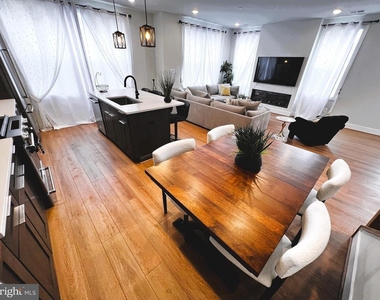 4989 Eisenhower Avenue - Photo Thumbnail 18