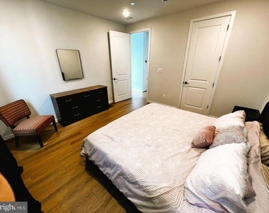 4989 Eisenhower Avenue - Photo Thumbnail 31