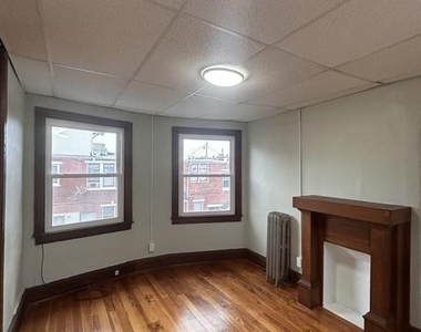 1200 W King Street - Photo Thumbnail 2