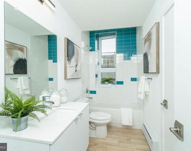 1131 N Front Street - Photo Thumbnail 21