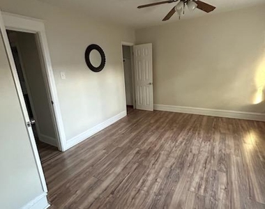 3515 Englewood Street - Photo Thumbnail 1