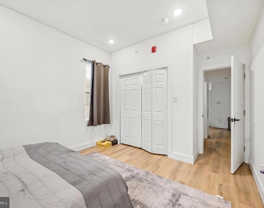 2319 N 33rd Street - Photo Thumbnail 14
