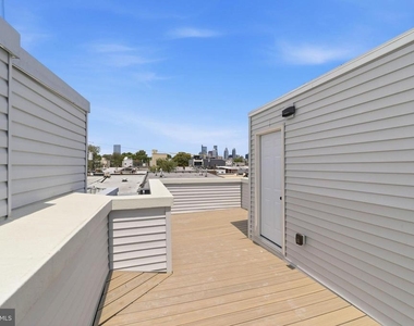 2319 Cross Street - Photo Thumbnail 23