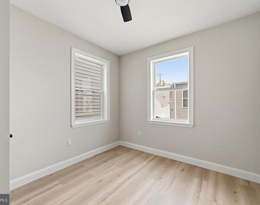 2319 Cross Street - Photo Thumbnail 14