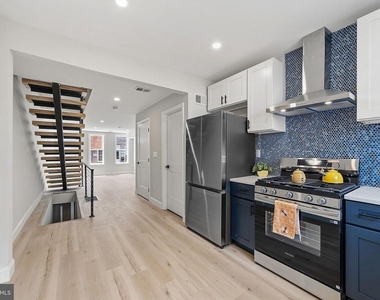 2319 Cross Street - Photo Thumbnail 11