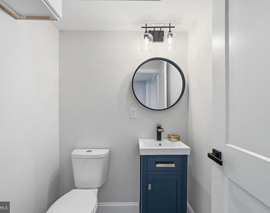 2319 Cross Street - Photo Thumbnail 5
