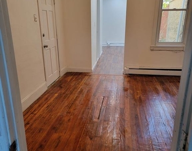 616 Tasker Street - Photo Thumbnail 18