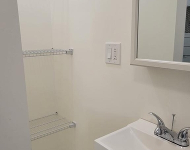 616 Tasker Street - Photo Thumbnail 13