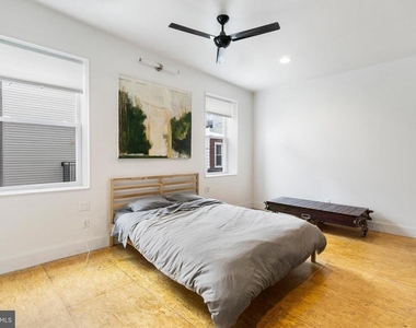 2020 E Fletcher Street - Photo Thumbnail 23
