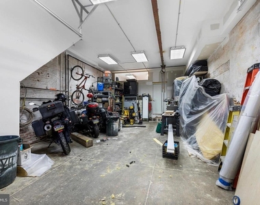 2020 E Fletcher Street - Photo Thumbnail 41