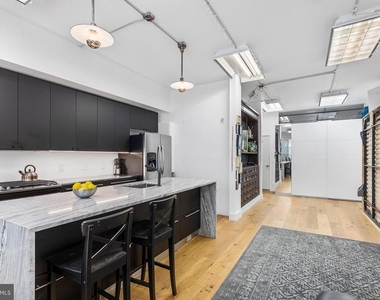 2020 E Fletcher Street - Photo Thumbnail 37