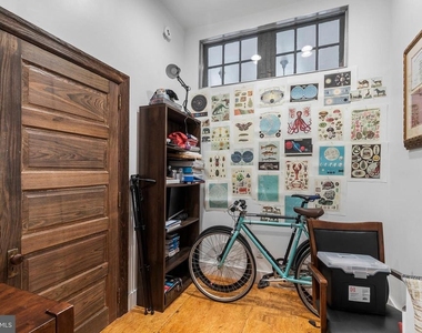 2020 E Fletcher Street - Photo Thumbnail 20