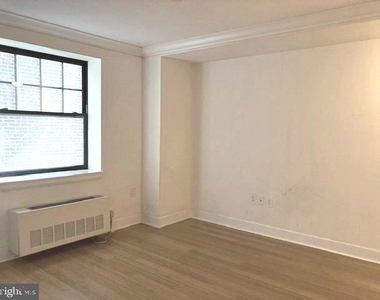 1701 Locust Street - Photo Thumbnail 5
