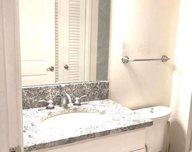 1701 Locust Street - Photo Thumbnail 13