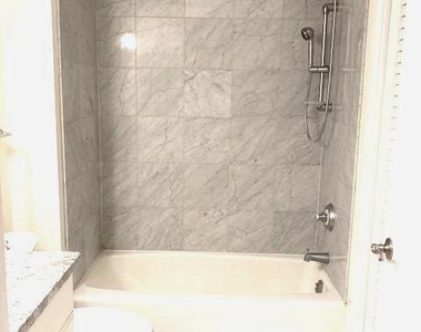 1701 Locust Street - Photo Thumbnail 12