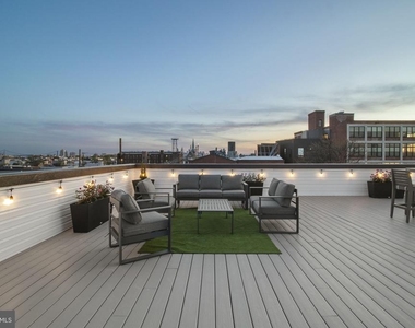 2626 Trenton Ave - Photo Thumbnail 13