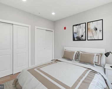 2626 Trenton Ave - Photo Thumbnail 5