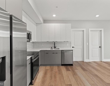 2626 Trenton Ave - Photo Thumbnail 1