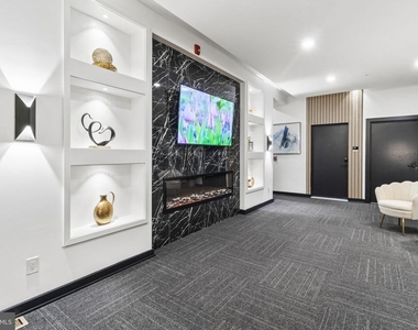 2626 Trenton Ave - Photo Thumbnail 21